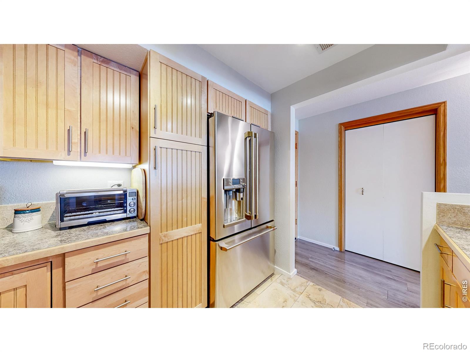 MLS Image #8 for 624  pearl street,boulder, Colorado