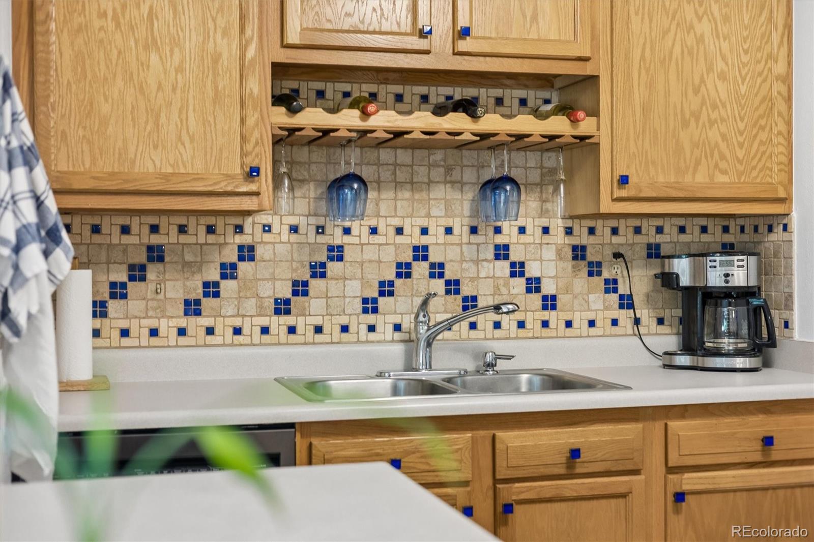 MLS Image #10 for 686  elkhart street,aurora, Colorado
