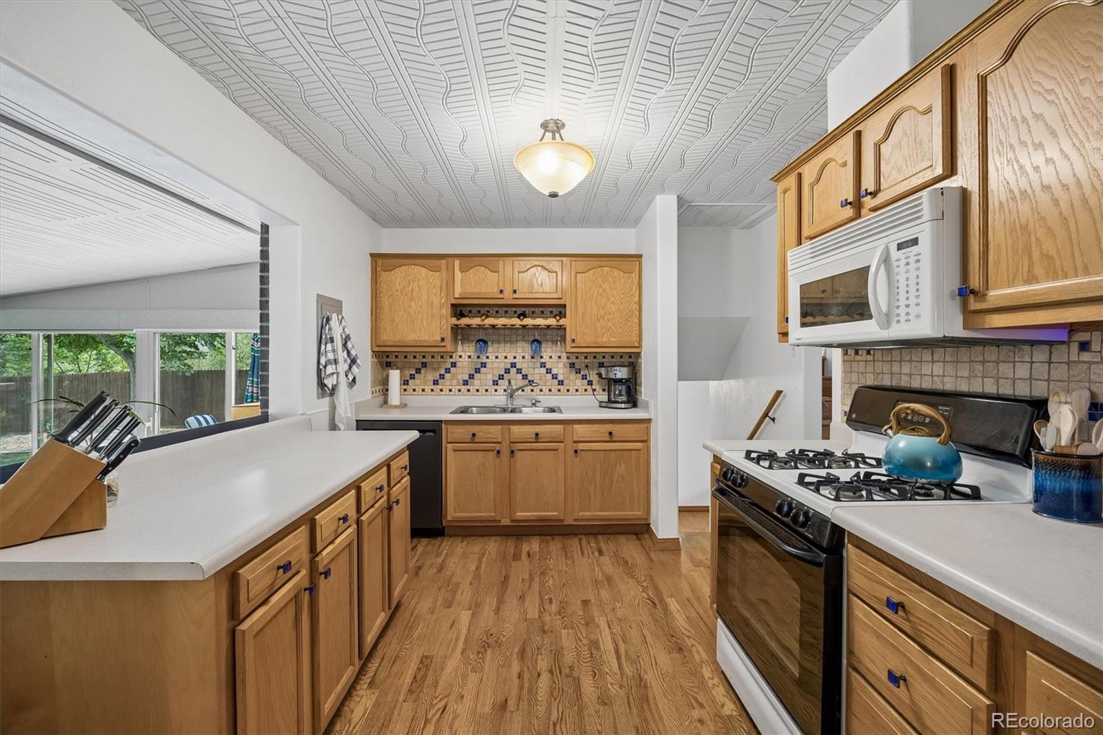 MLS Image #7 for 686  elkhart street,aurora, Colorado