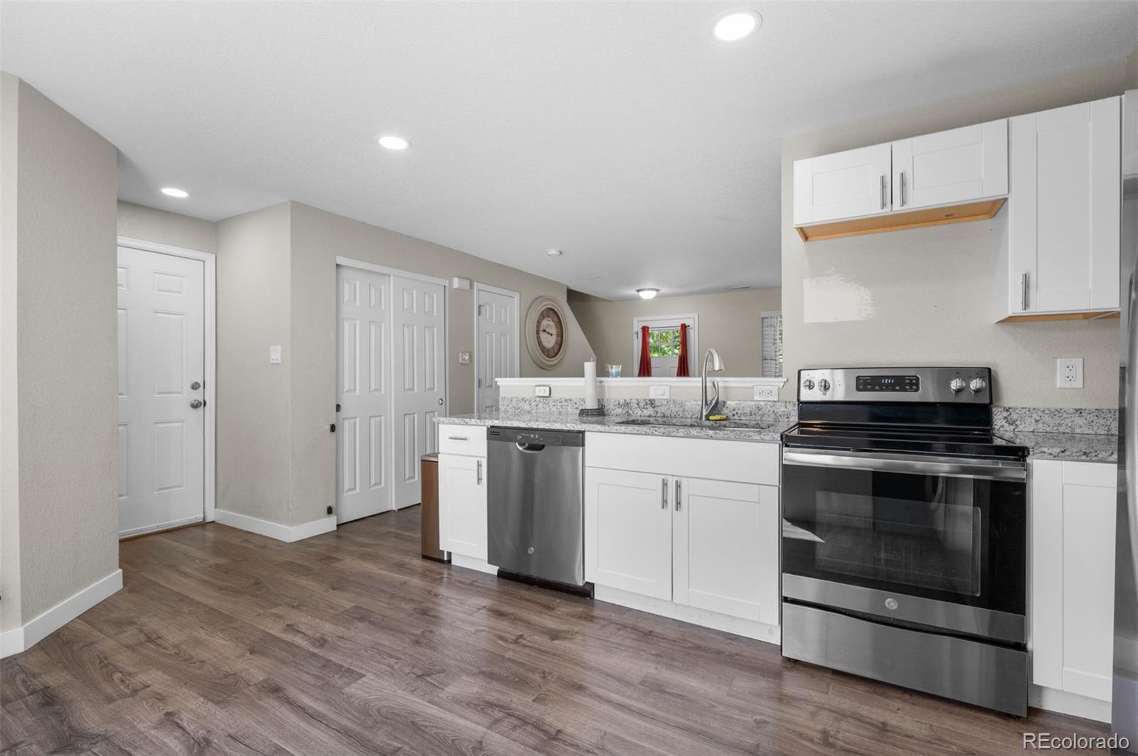 MLS Image #10 for 11656  oakland drive,commerce city, Colorado