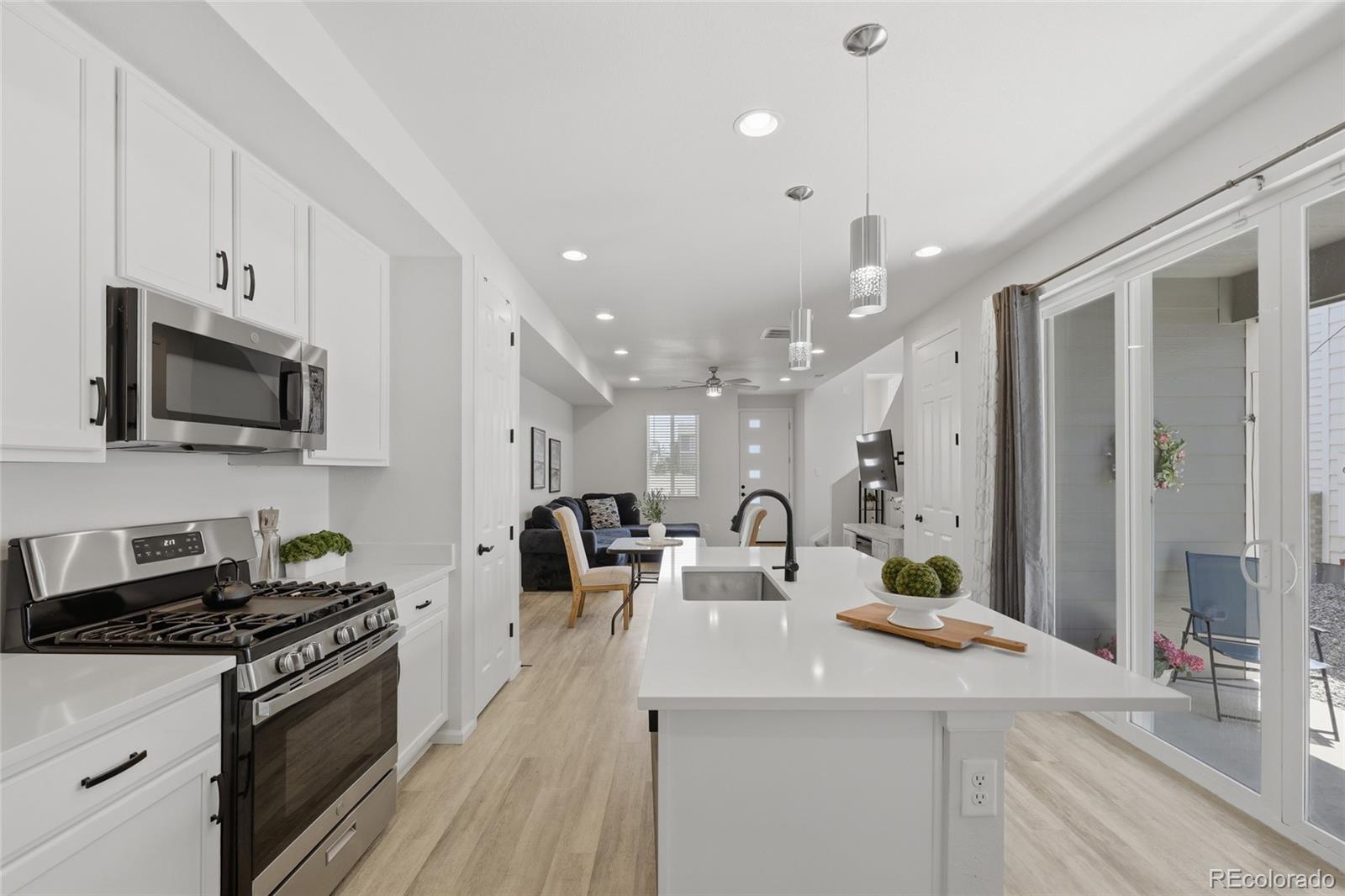 MLS Image #5 for 22876 e tufts place,aurora, Colorado