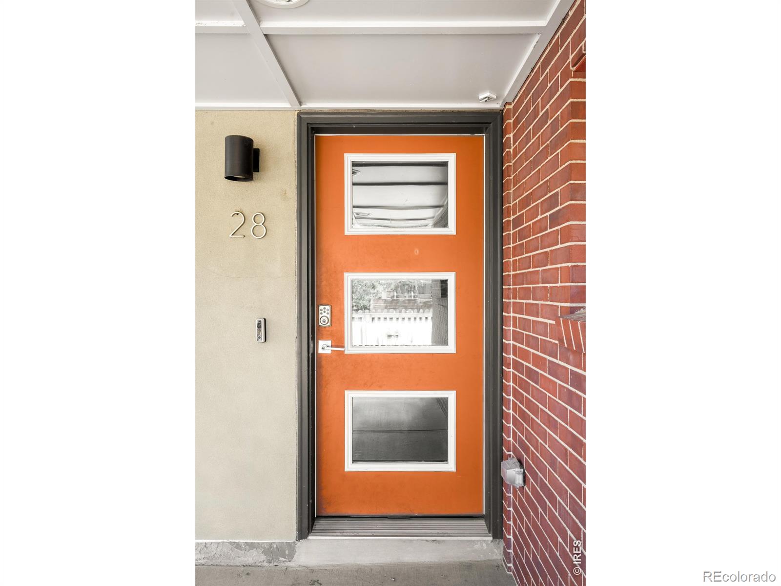 MLS Image #30 for 28 s lincoln street,denver, Colorado