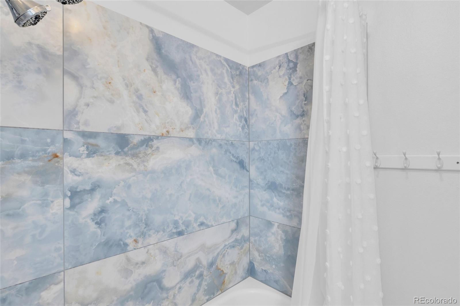 MLS Image #11 for 488 e highline circle,centennial, Colorado