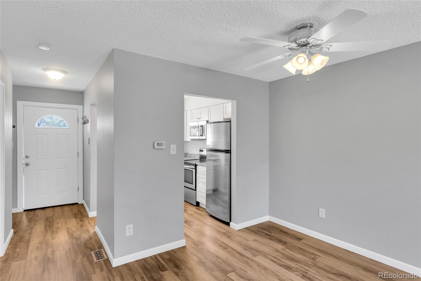 MLS Image #3 for 488 e highline circle,centennial, Colorado
