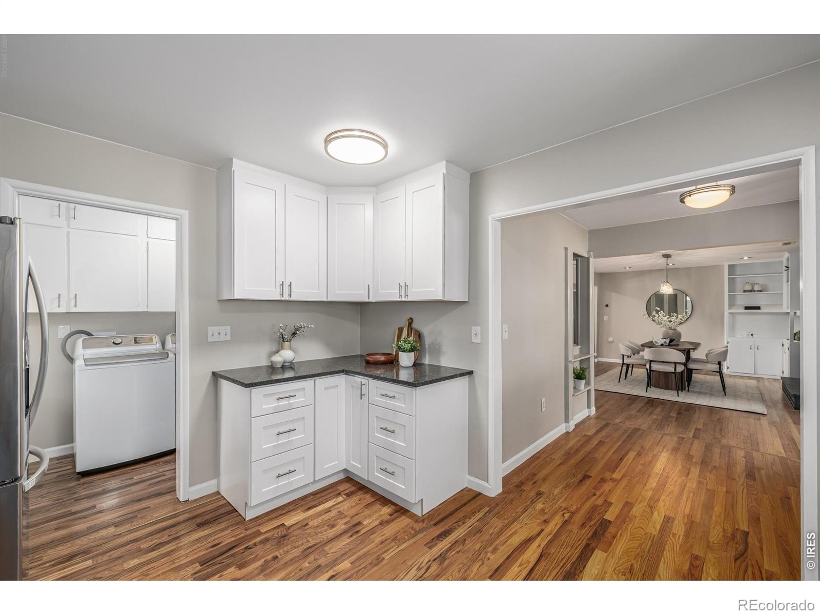 MLS Image #13 for 2540 s jasmine street,denver, Colorado