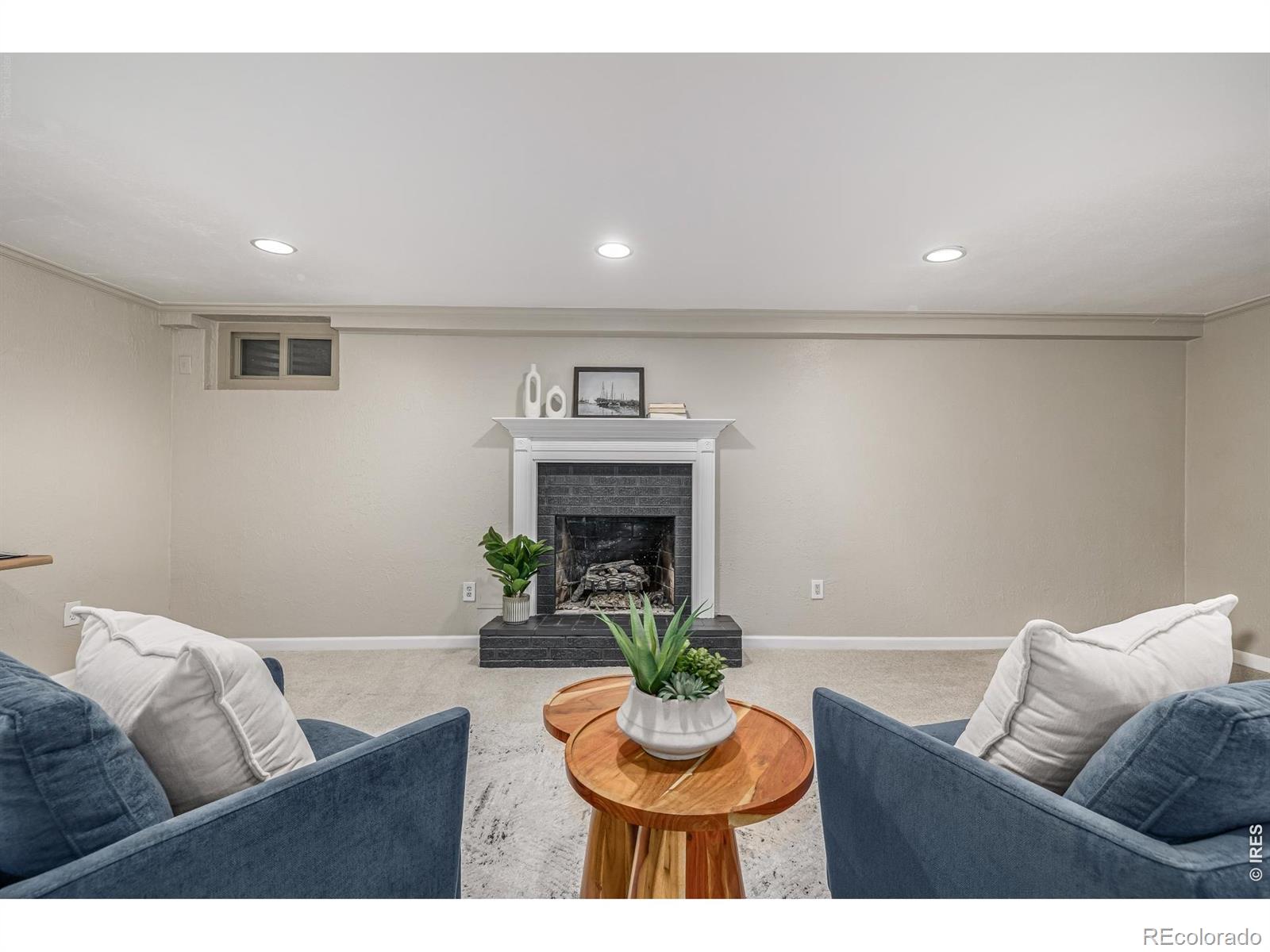 MLS Image #20 for 2540 s jasmine street,denver, Colorado