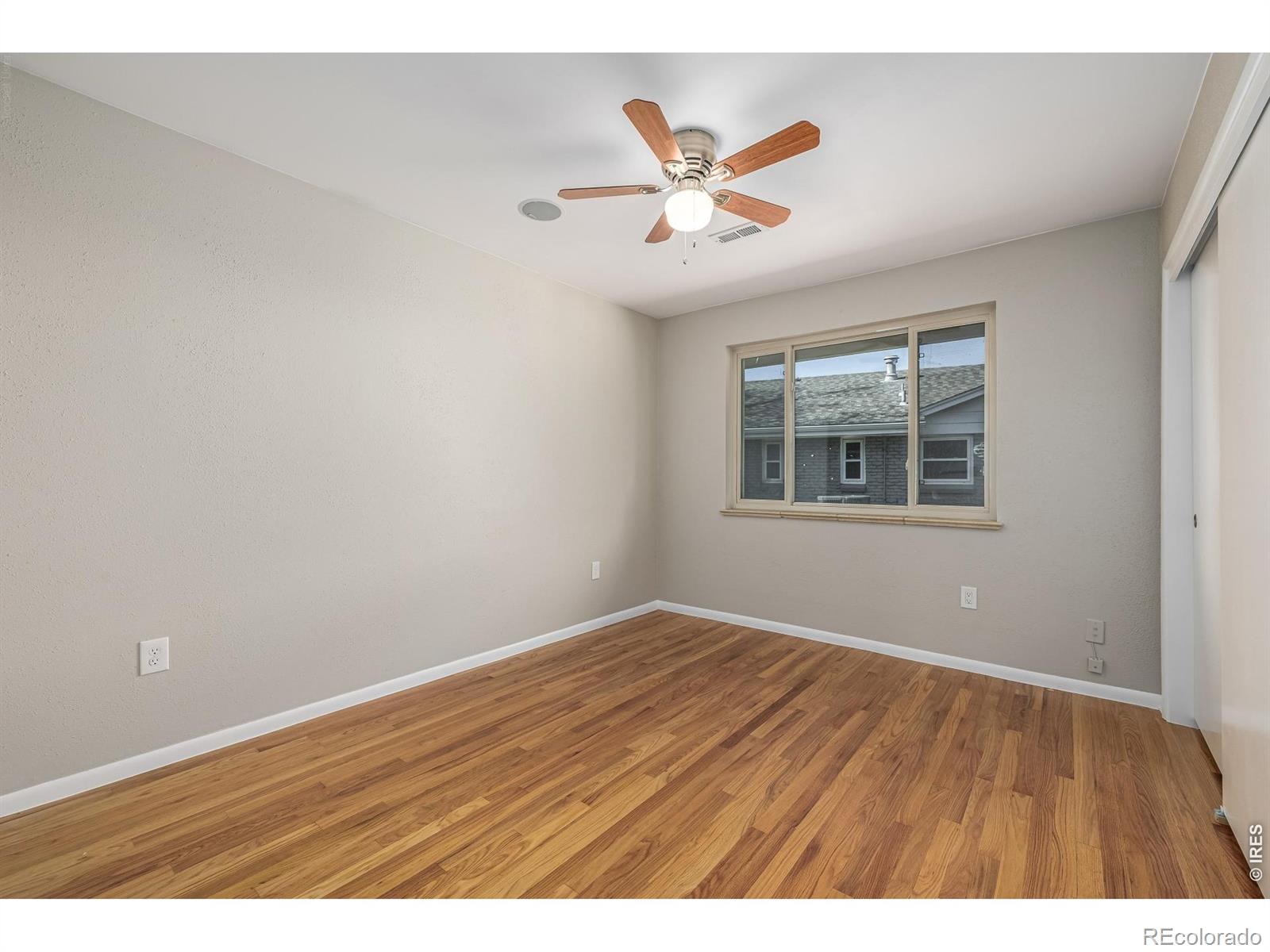 MLS Image #33 for 2540 s jasmine street,denver, Colorado