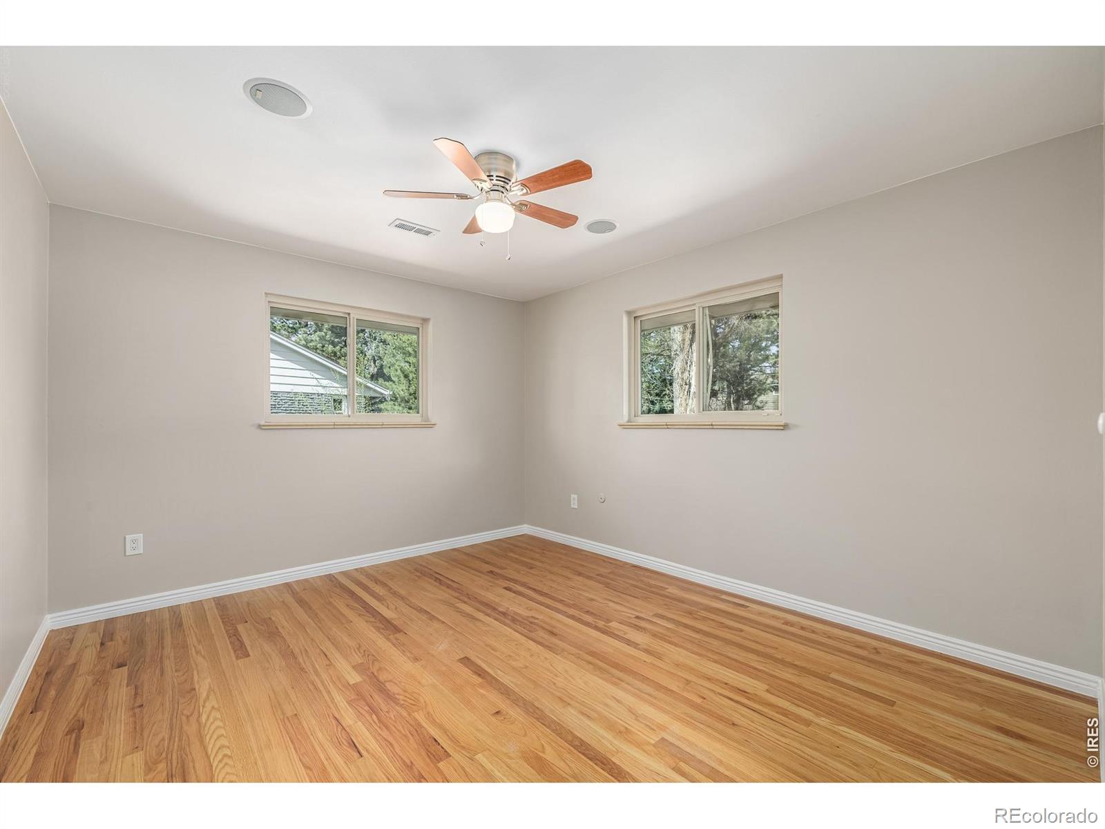 MLS Image #34 for 2540 s jasmine street,denver, Colorado