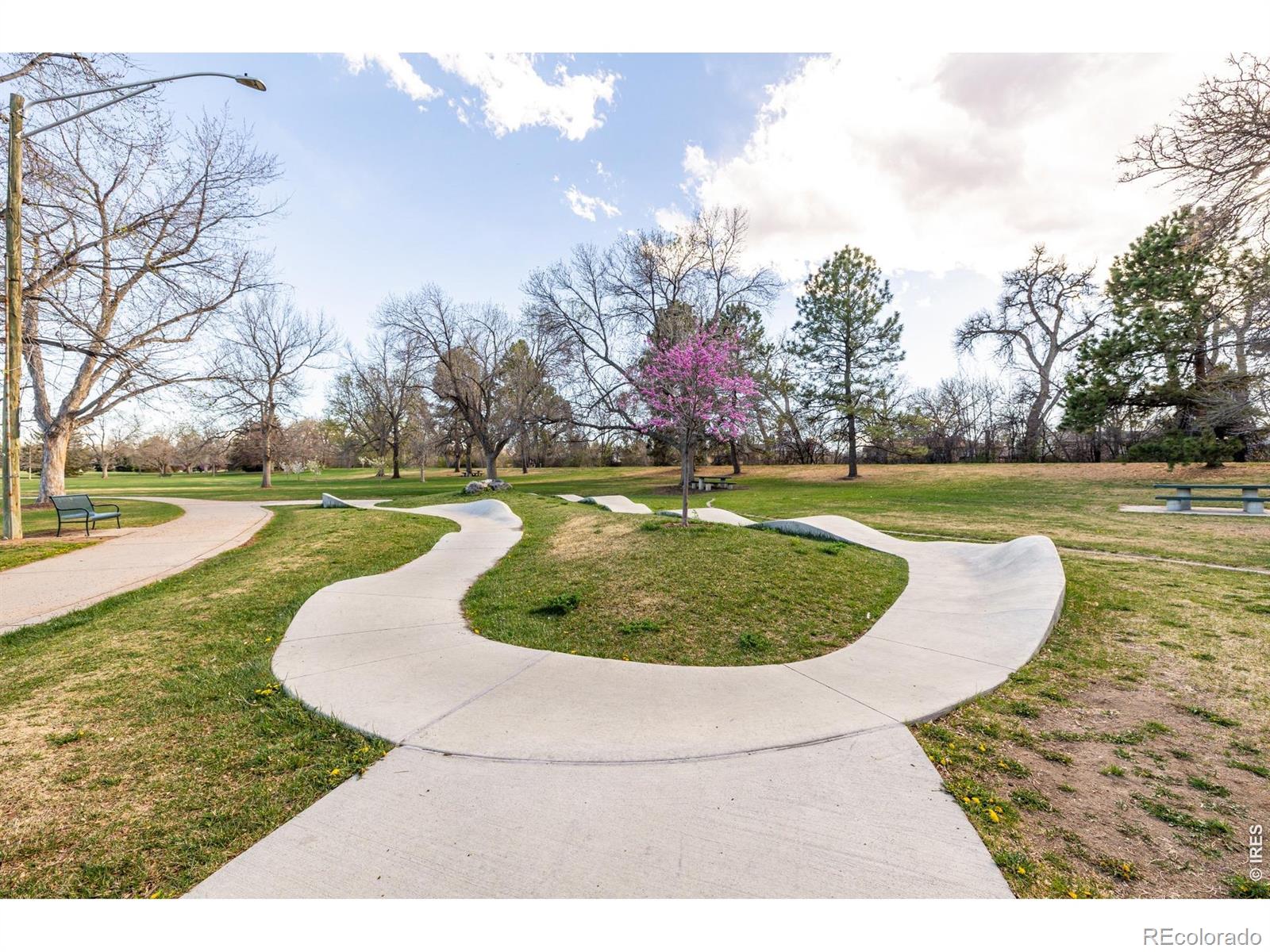 MLS Image #46 for 2540 s jasmine street,denver, Colorado