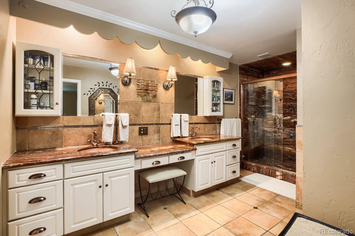 MLS Image #19 for 5522 w lakeridge road,lakewood, Colorado