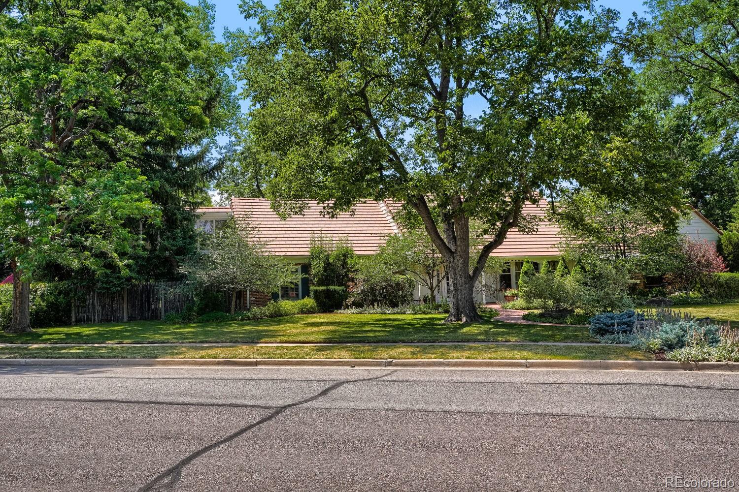 MLS Image #2 for 5522 w lakeridge road,lakewood, Colorado