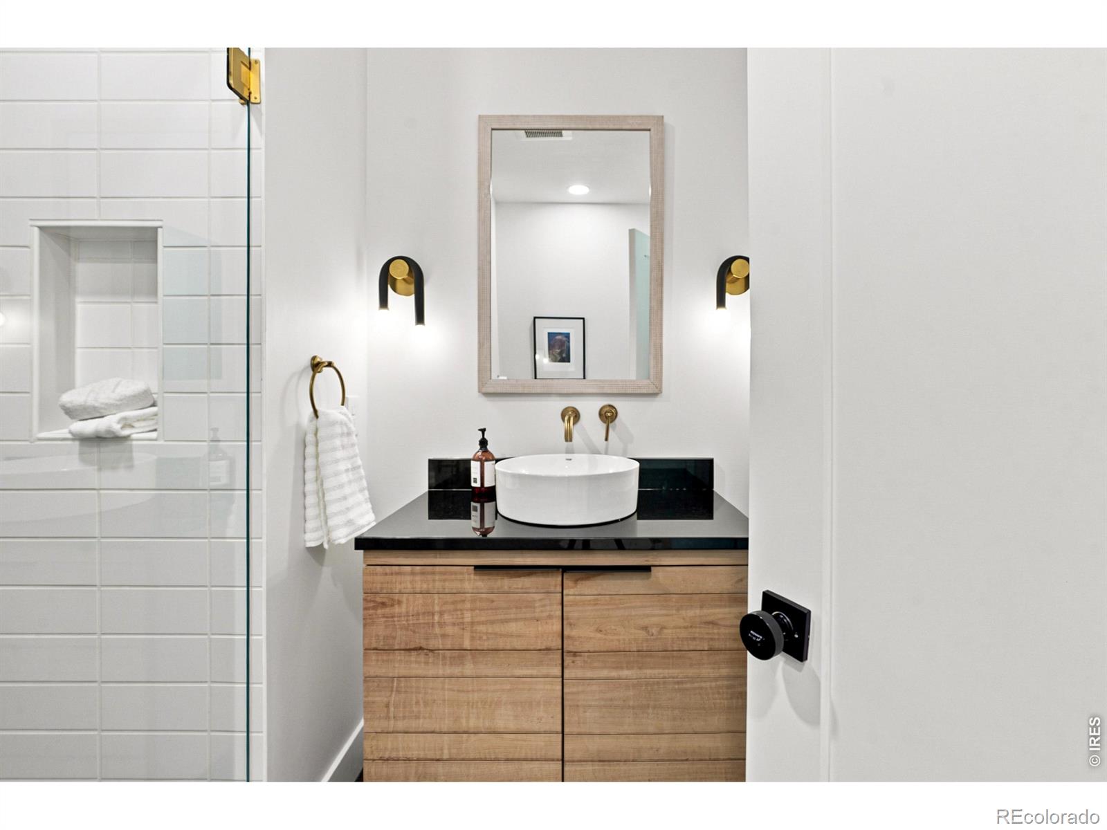 MLS Image #25 for 1008  commanche drive,fort collins, Colorado