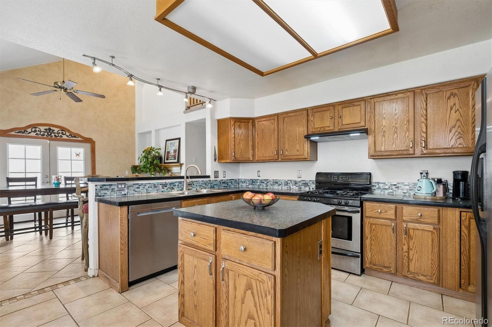 MLS Image #7 for 10017  westside circle,littleton, Colorado