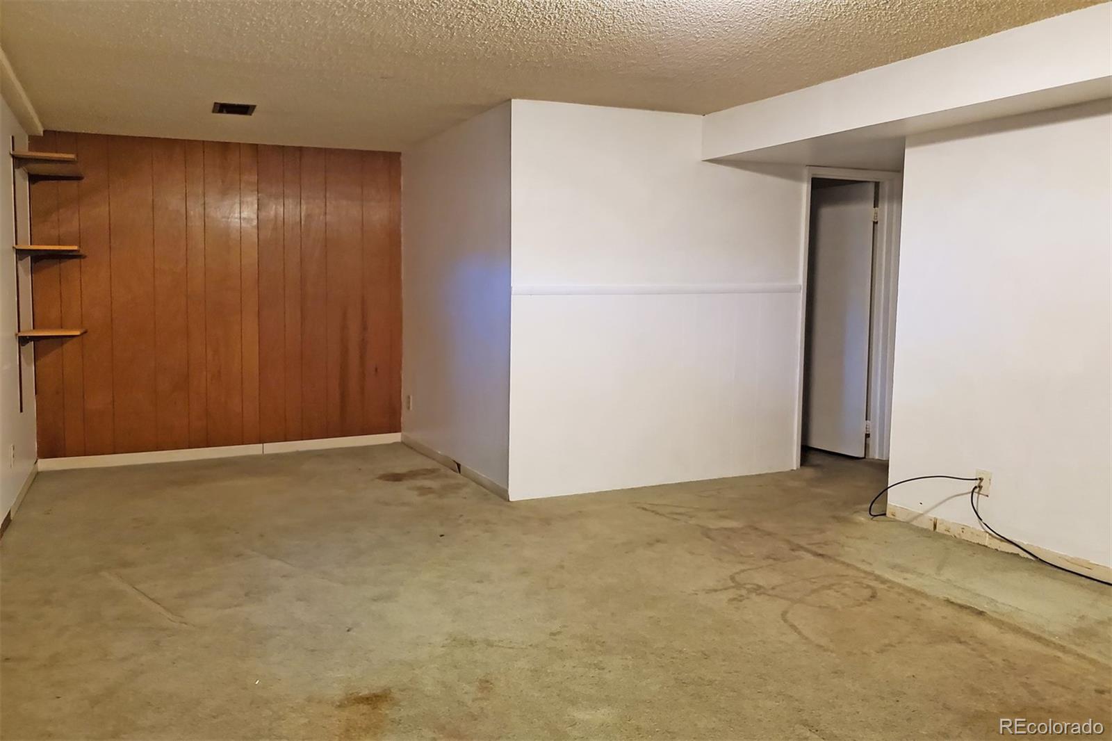 MLS Image #16 for 12622 w virginia avenue,denver, Colorado