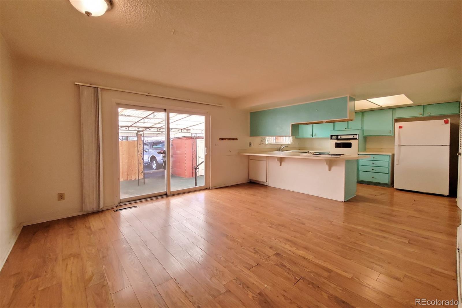 MLS Image #5 for 12622 w virginia avenue,denver, Colorado