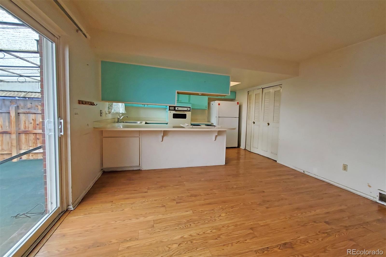 MLS Image #6 for 12622 w virginia avenue,denver, Colorado