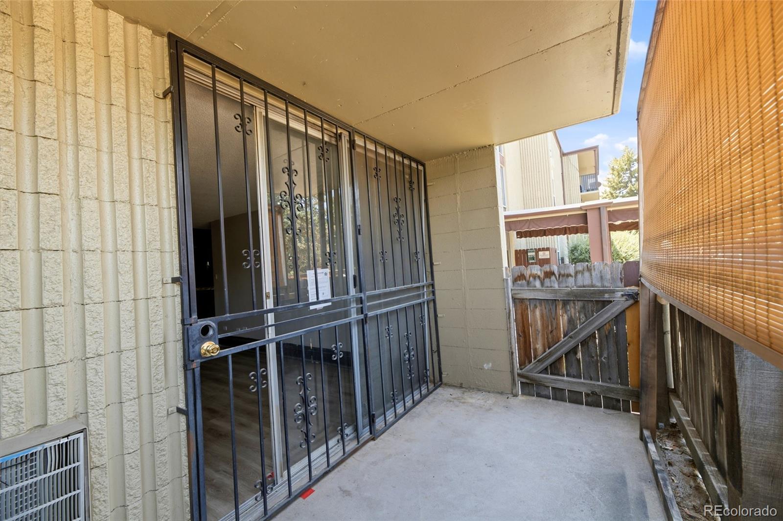 MLS Image #15 for 2231 s vaughn way,aurora, Colorado