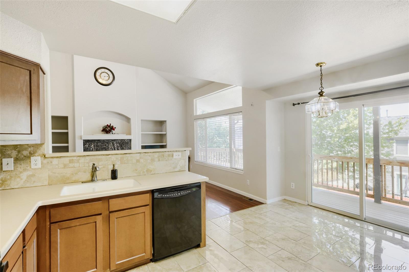 MLS Image #11 for 5307 s jebel way,aurora, Colorado
