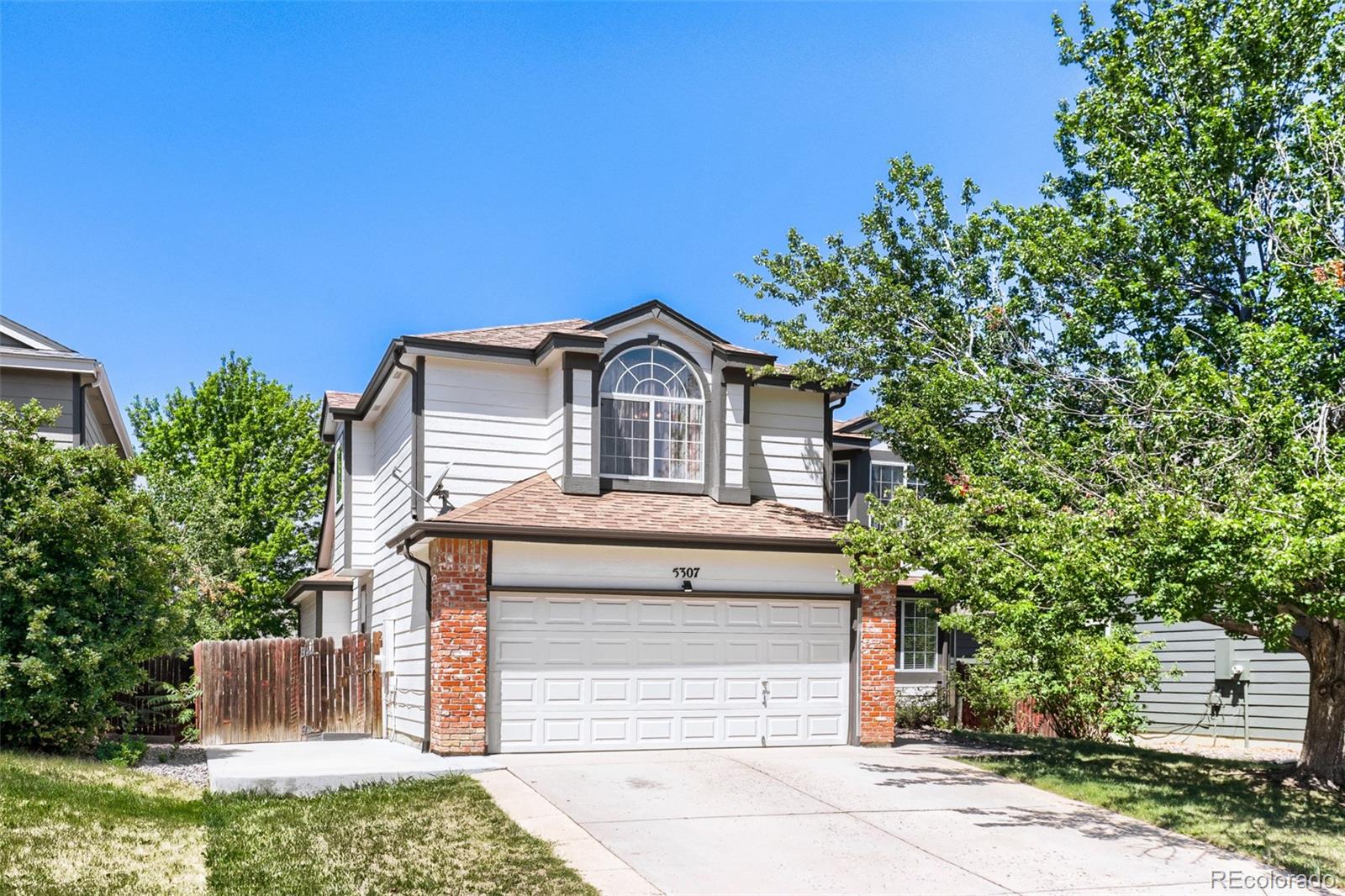 MLS Image #3 for 5307 s jebel way,aurora, Colorado