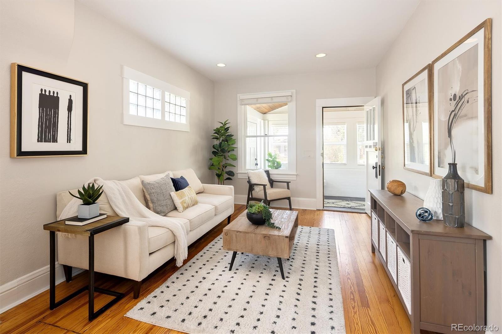 MLS Image #11 for 1432 s clarkson street,denver, Colorado