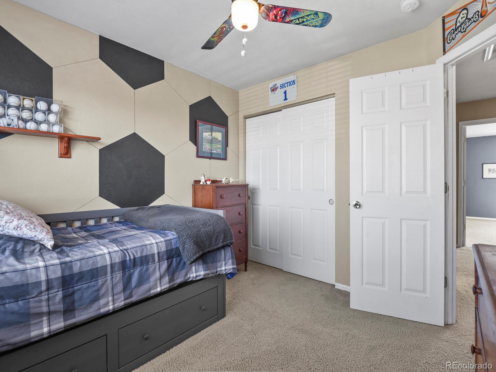MLS Image #19 for 19408 e 40th place,denver, Colorado