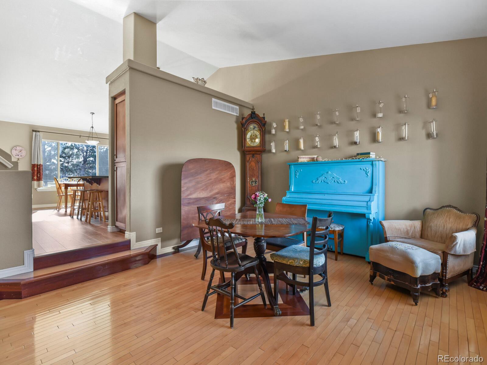 MLS Image #2 for 19408 e 40th place,denver, Colorado