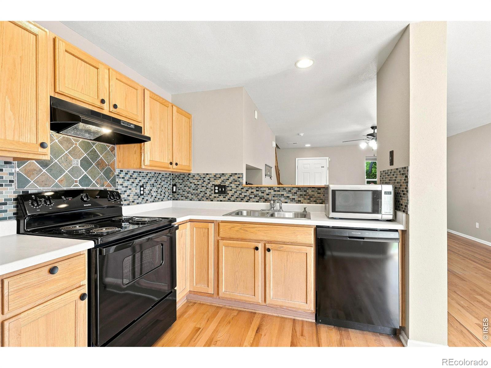 MLS Image #10 for 1310  bluebird street,brighton, Colorado