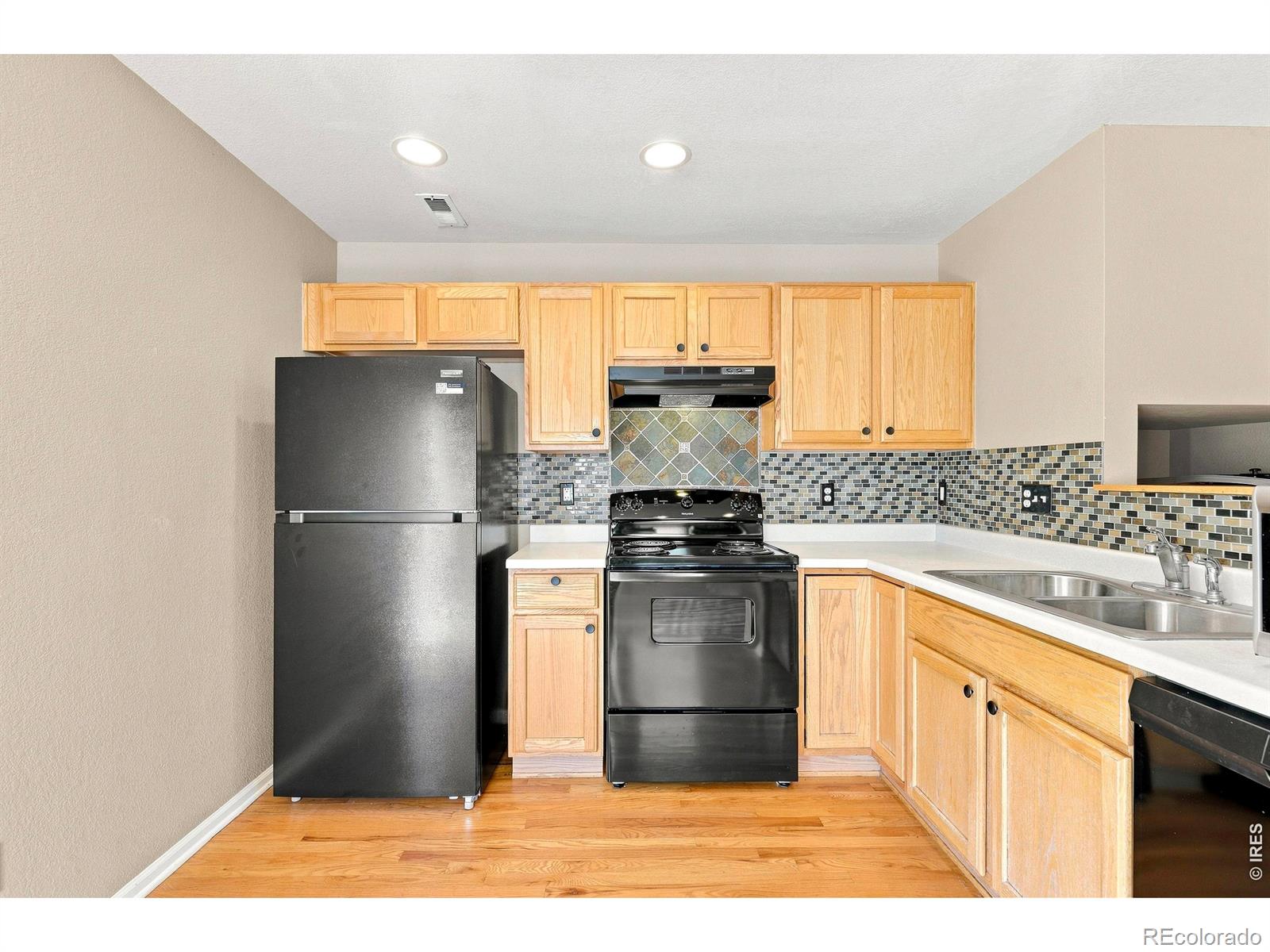 MLS Image #9 for 1310  bluebird street,brighton, Colorado
