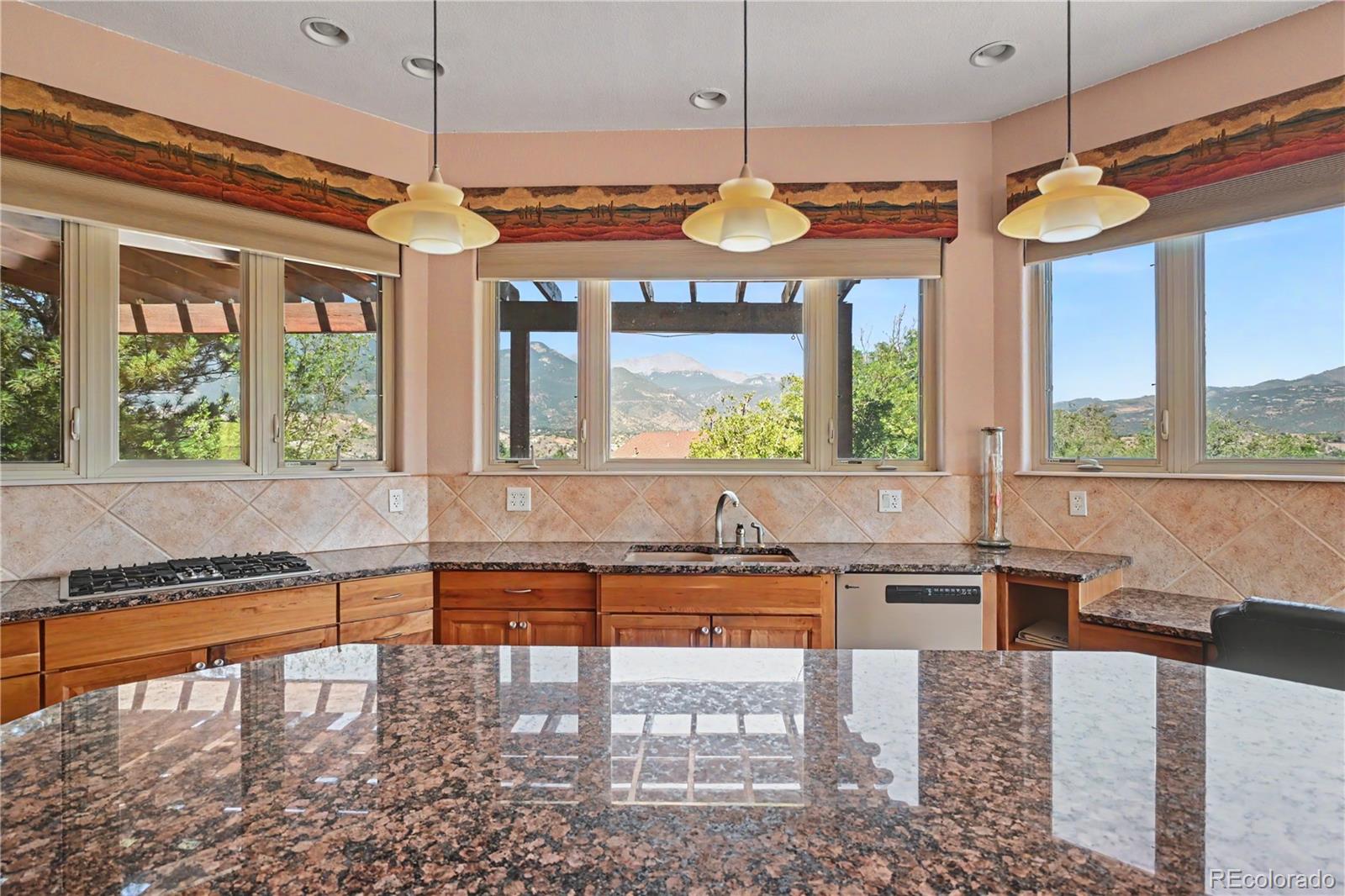 MLS Image #11 for 226 n 27th street,colorado springs, Colorado