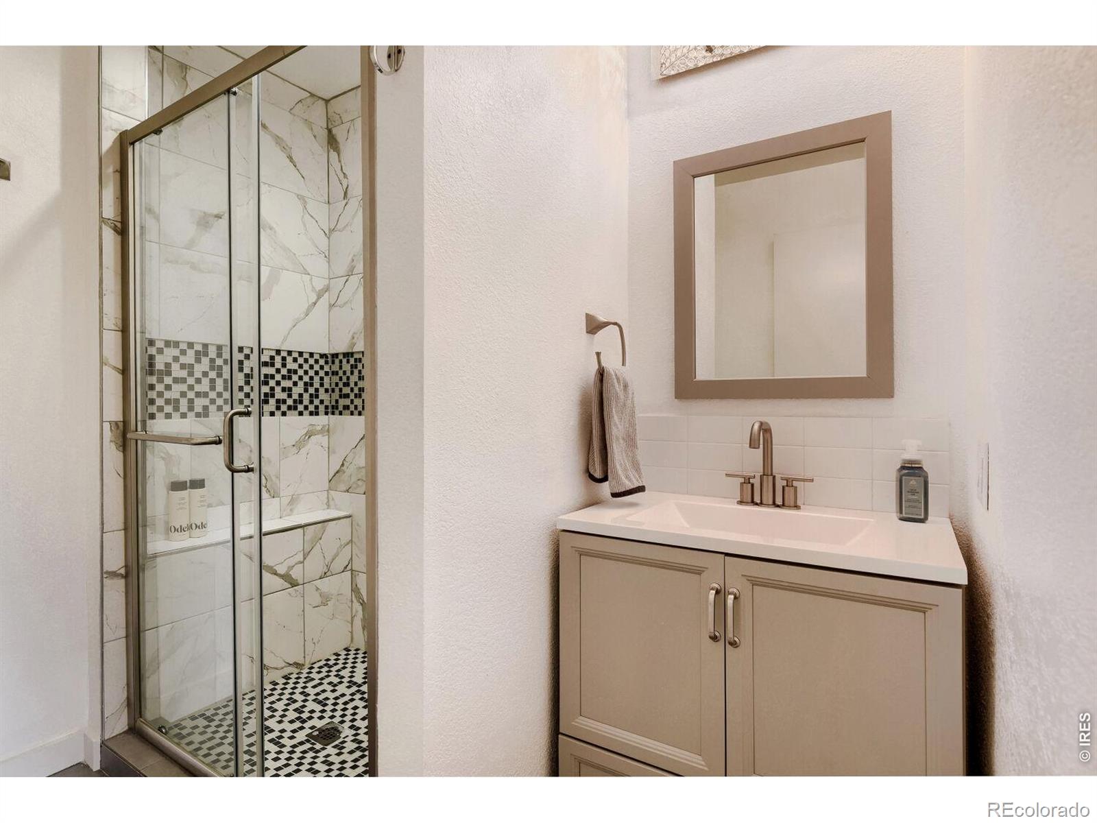 MLS Image #20 for 6556 s adams court,littleton, Colorado