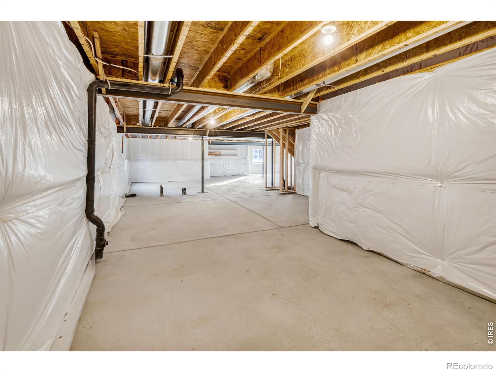 MLS Image #26 for 1884  covered bridge parkway,windsor, Colorado