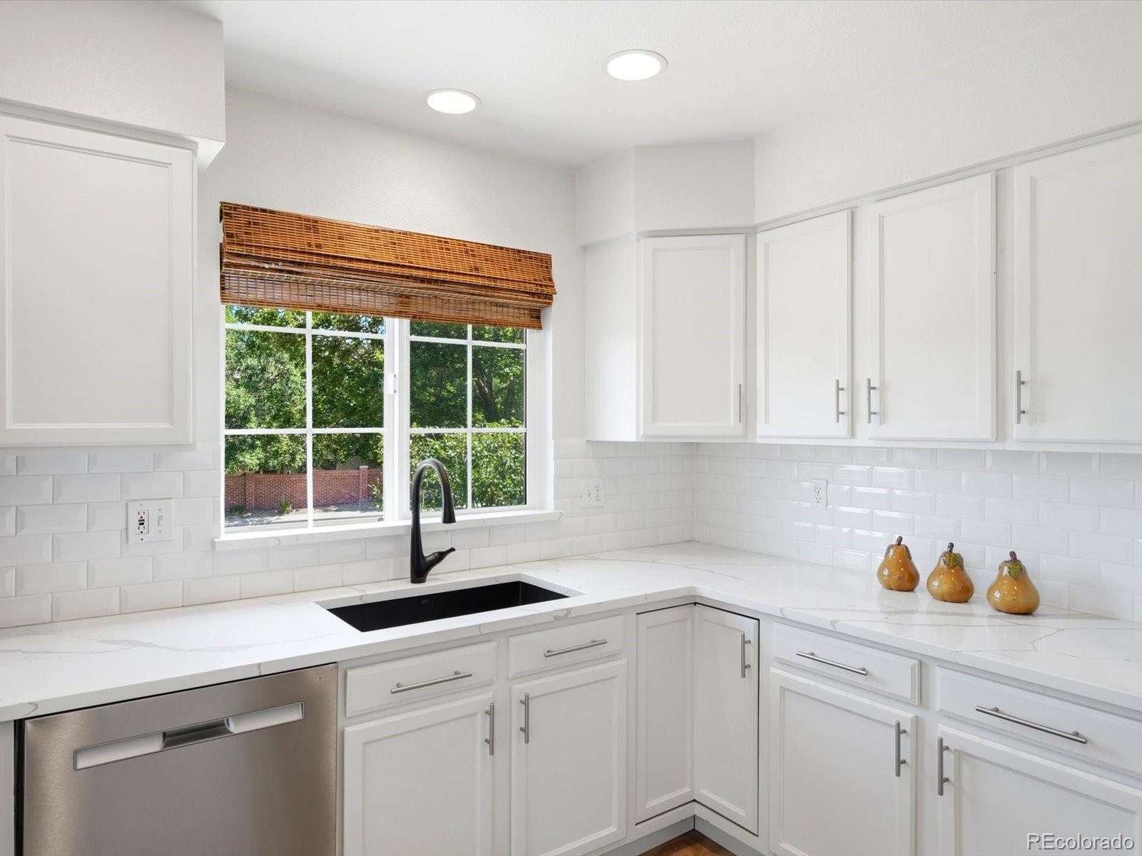 MLS Image #2 for 9432  la quinta way,lone tree, Colorado