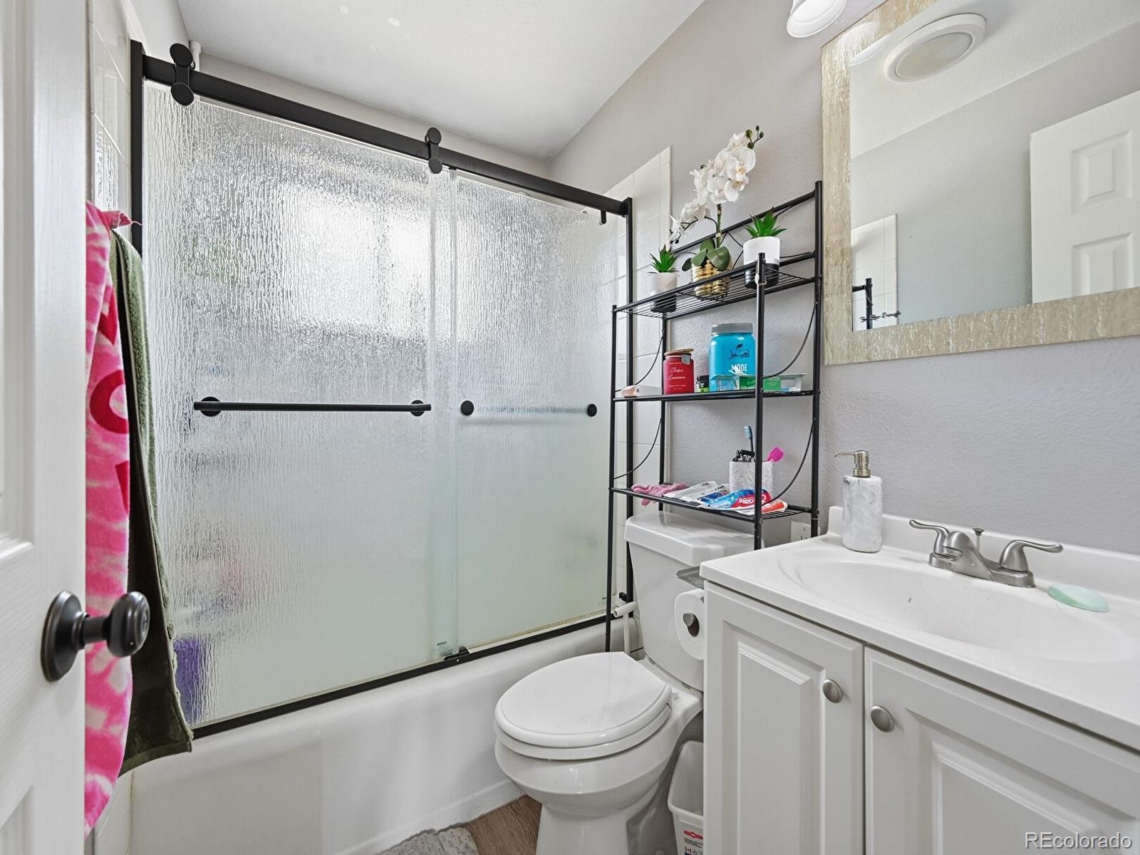 MLS Image #12 for 517  elmira street,aurora, Colorado