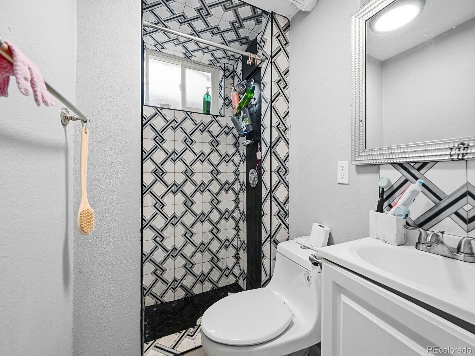 MLS Image #21 for 517  elmira street,aurora, Colorado