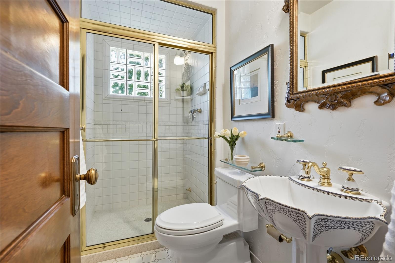 MLS Image #11 for 2390  forest street,denver, Colorado