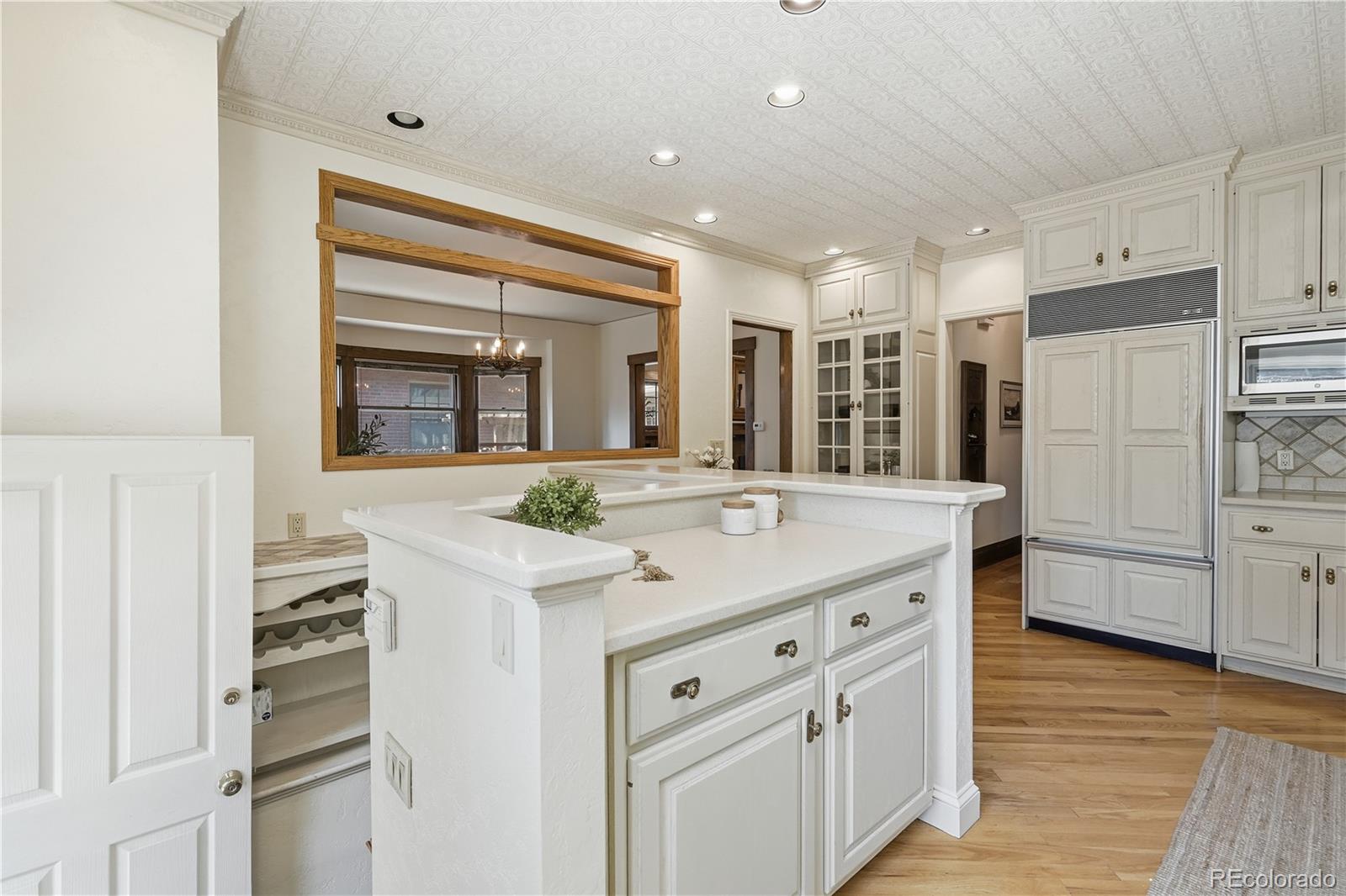 MLS Image #20 for 2390  forest street,denver, Colorado