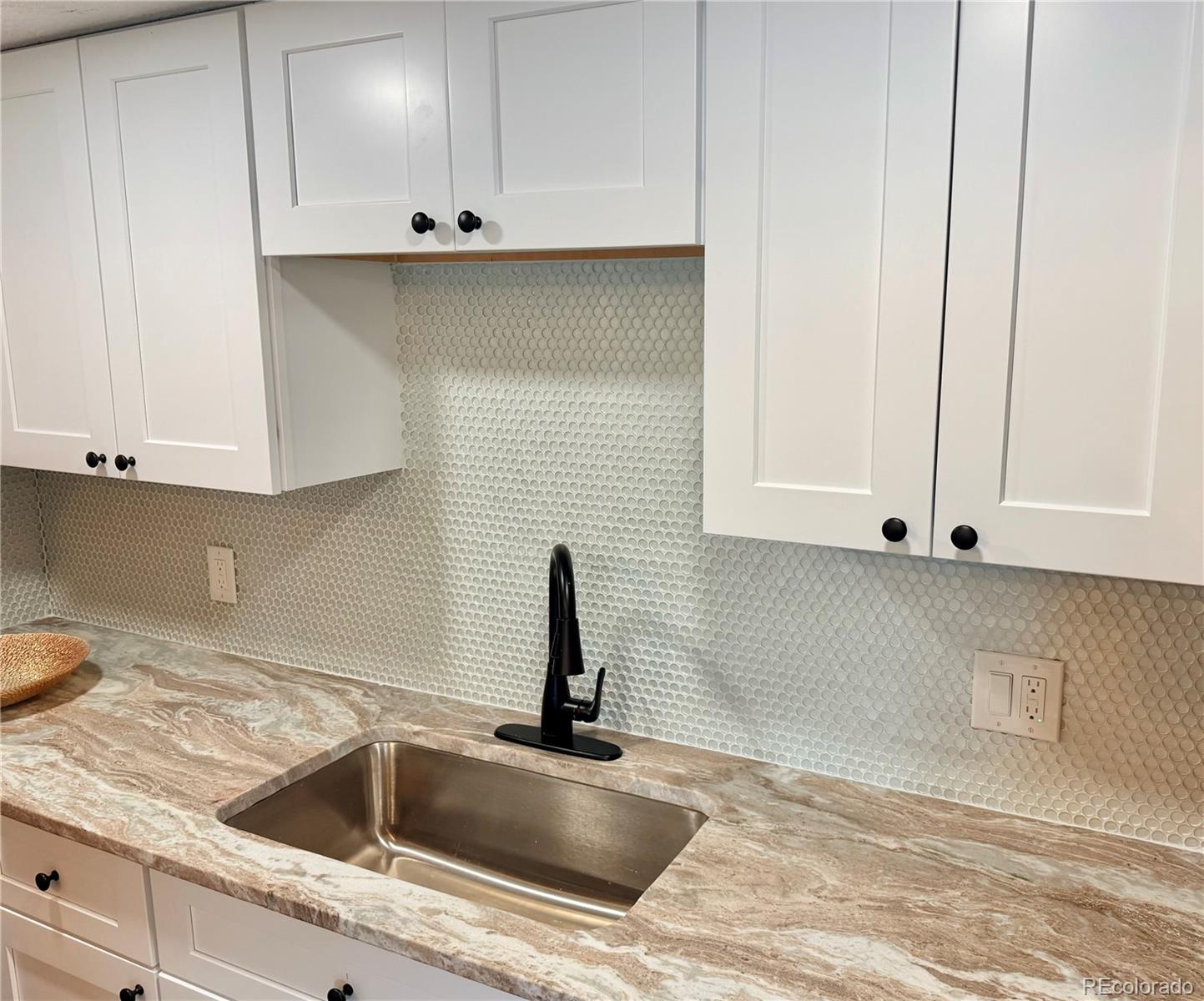 MLS Image #10 for 9995 e harvard avenue,denver, Colorado