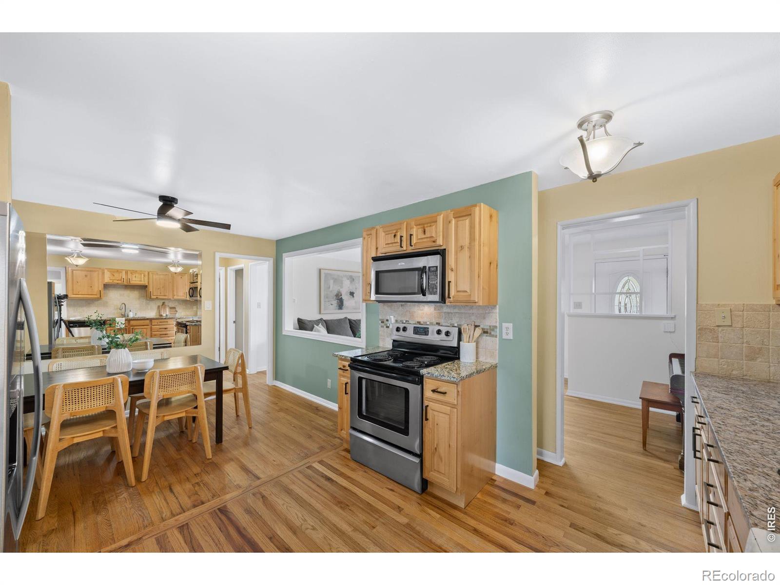 MLS Image #14 for 2631 s newton street,denver, Colorado