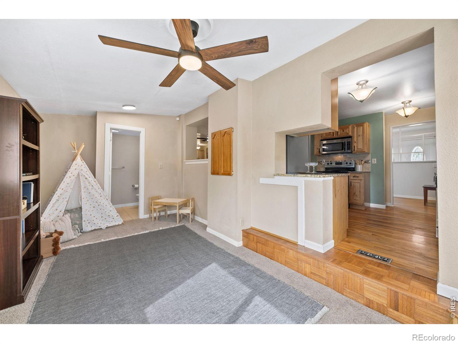 MLS Image #24 for 2631 s newton street,denver, Colorado