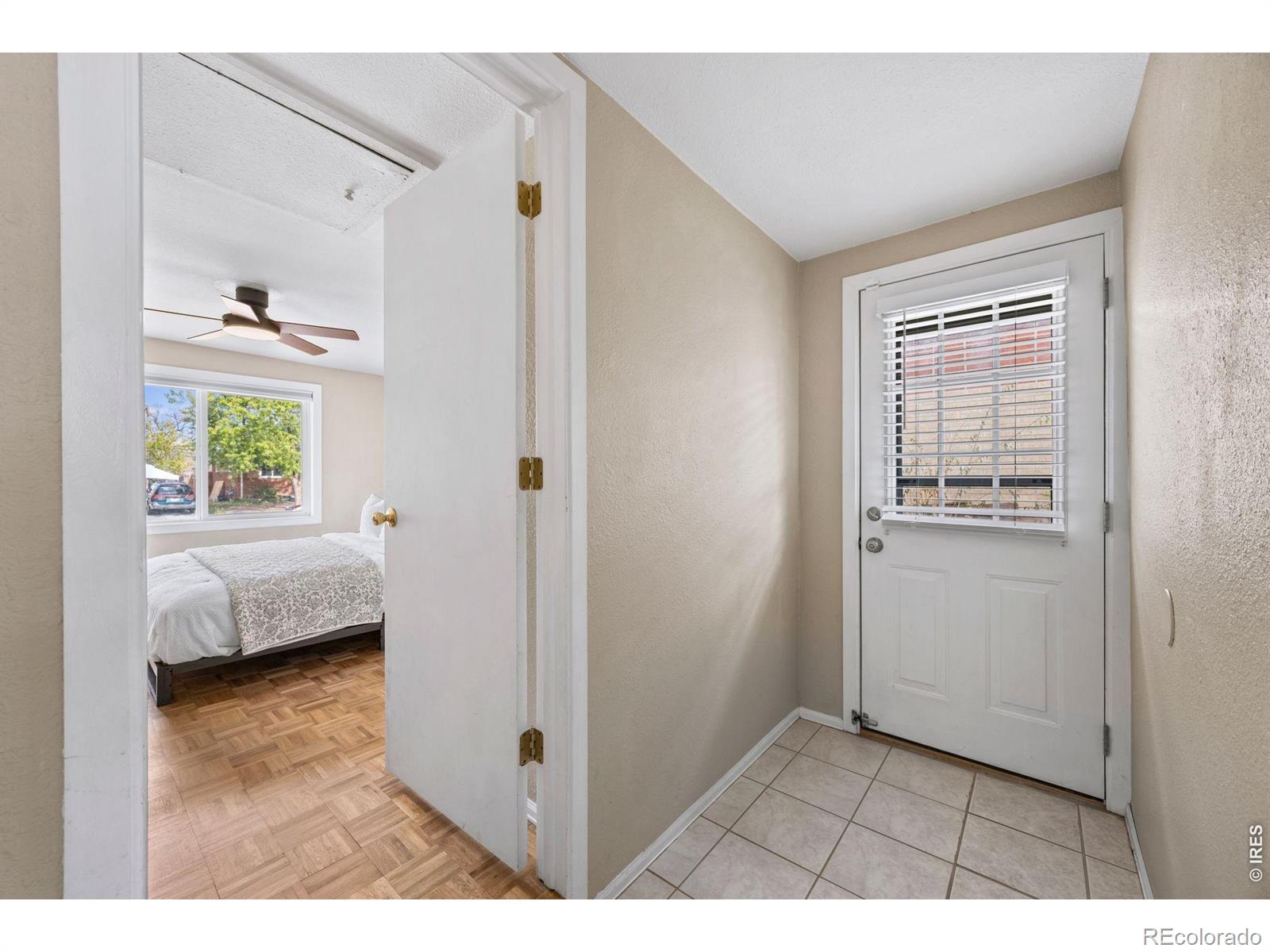 MLS Image #33 for 2631 s newton street,denver, Colorado