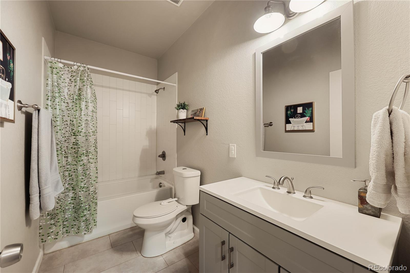 MLS Image #14 for 685 w platte avenue,colorado springs, Colorado