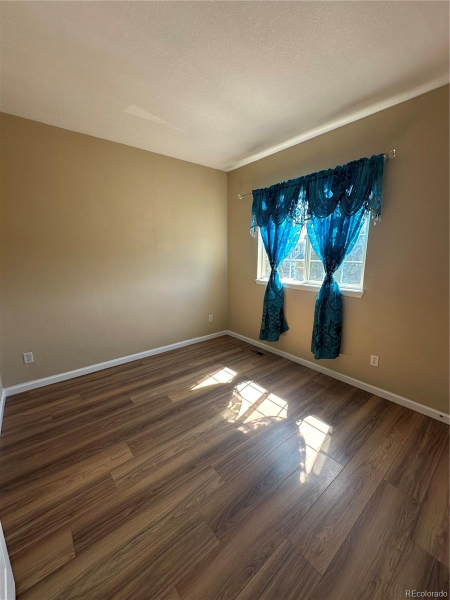 MLS Image #14 for 289  holden lane,johnstown, Colorado