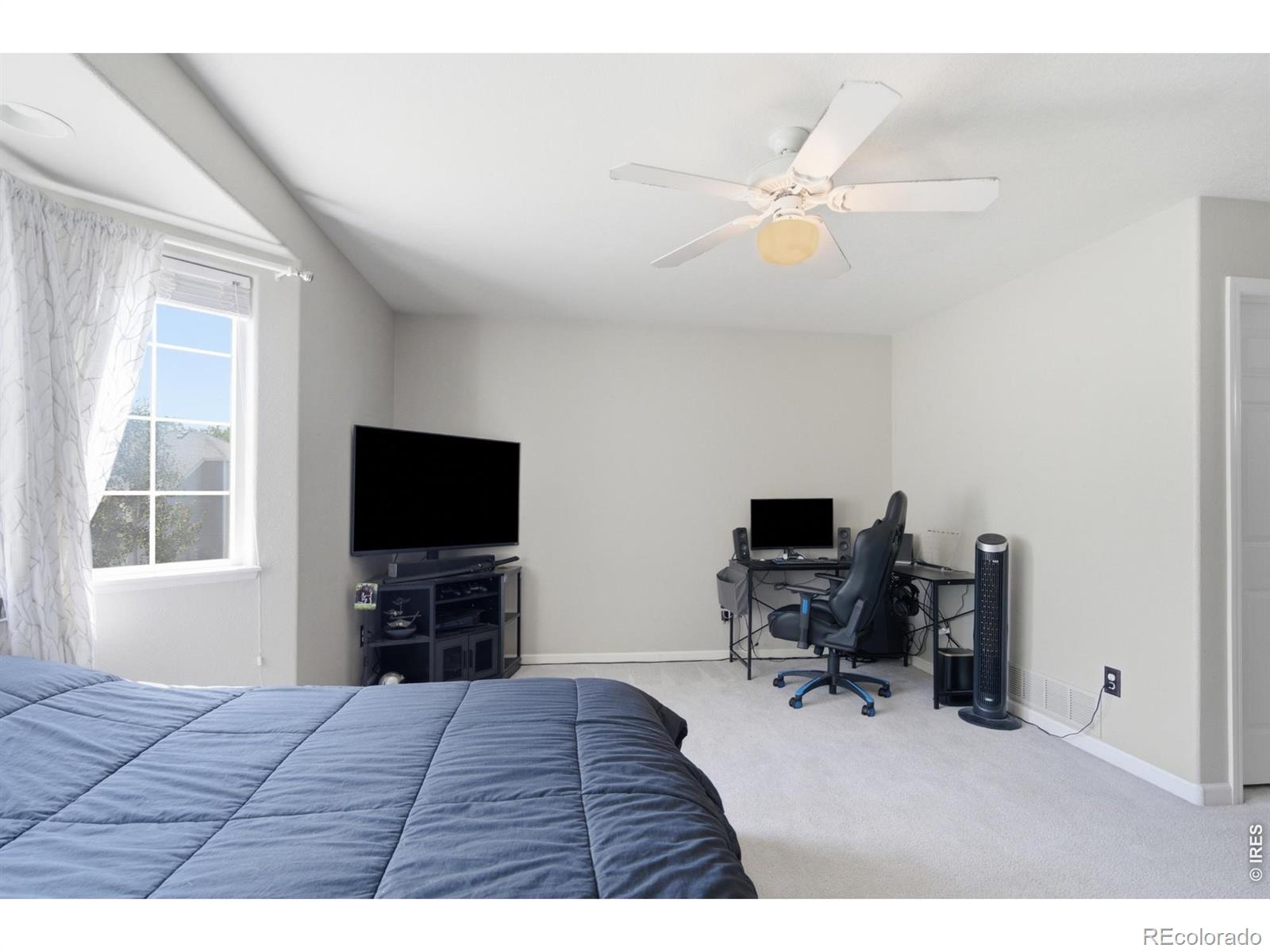 MLS Image #23 for 45  sebring lane,johnstown, Colorado