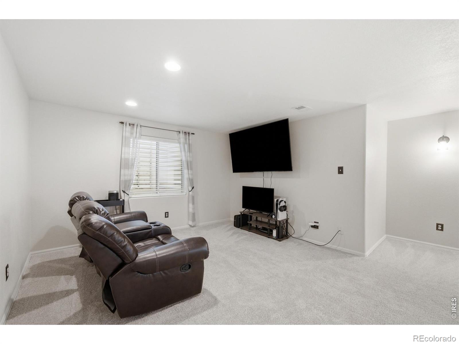MLS Image #29 for 45  sebring lane,johnstown, Colorado