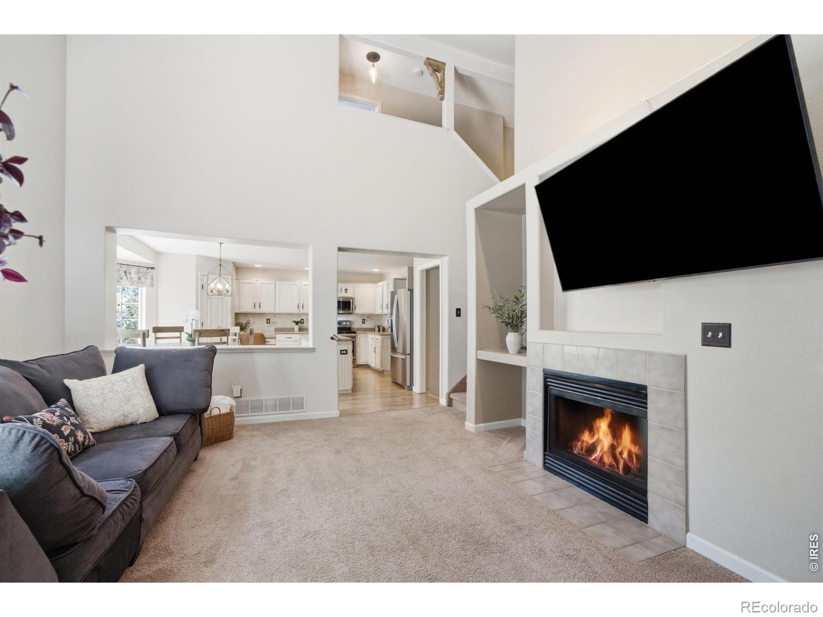 MLS Image #7 for 45  sebring lane,johnstown, Colorado