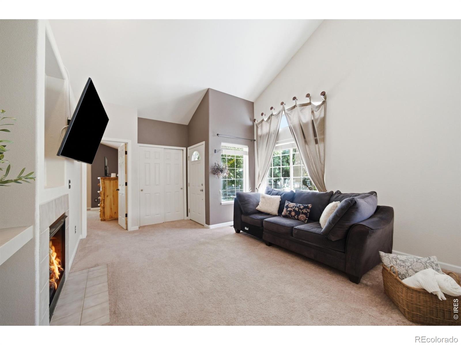 MLS Image #8 for 45  sebring lane,johnstown, Colorado