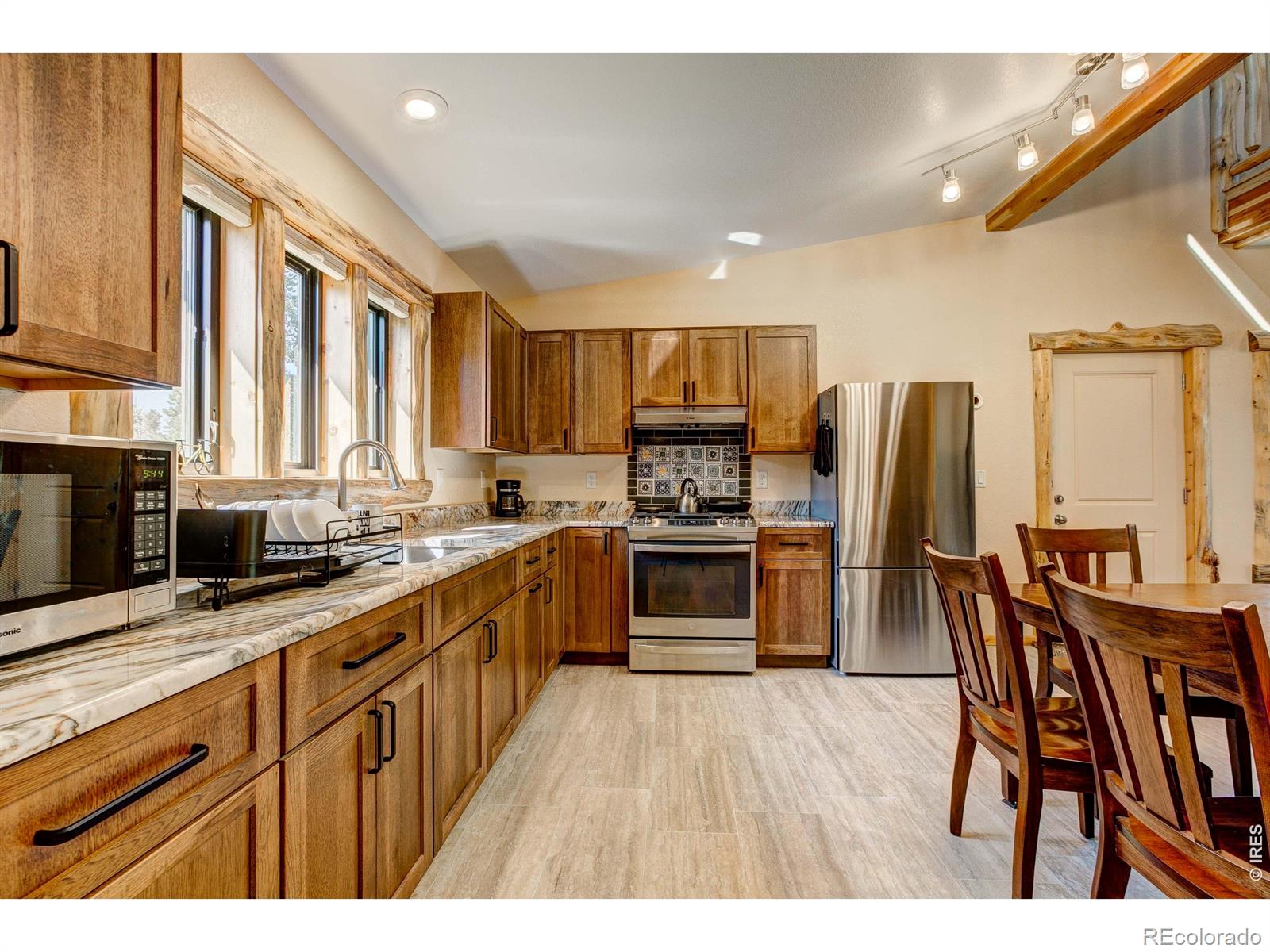 MLS Image #17 for 5431  storm mountain drive,drake, Colorado