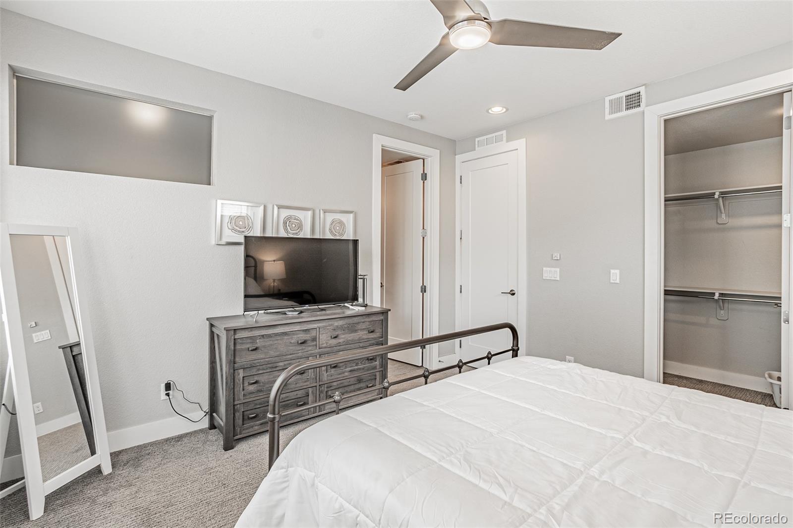 MLS Image #29 for 1323  elati street 6,denver, Colorado