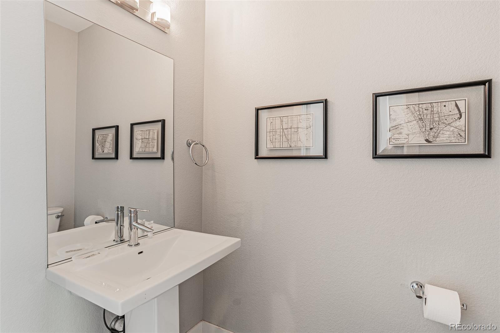MLS Image #35 for 1323  elati street 6,denver, Colorado