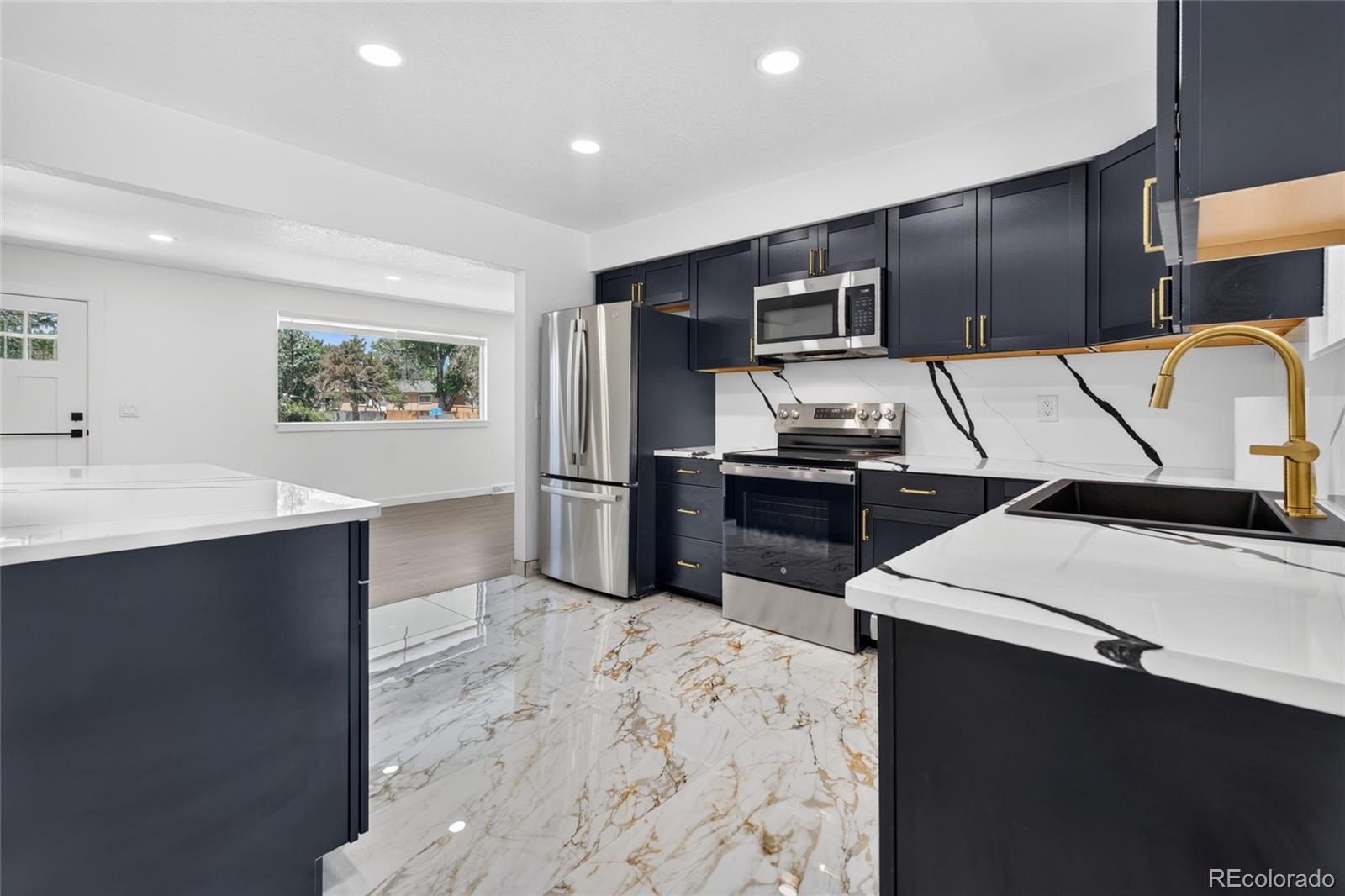 MLS Image #3 for 8596  sheridan court,arvada, Colorado